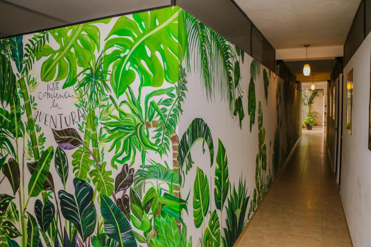 Hostal Gayser Valladolid  Eksteriør billede
